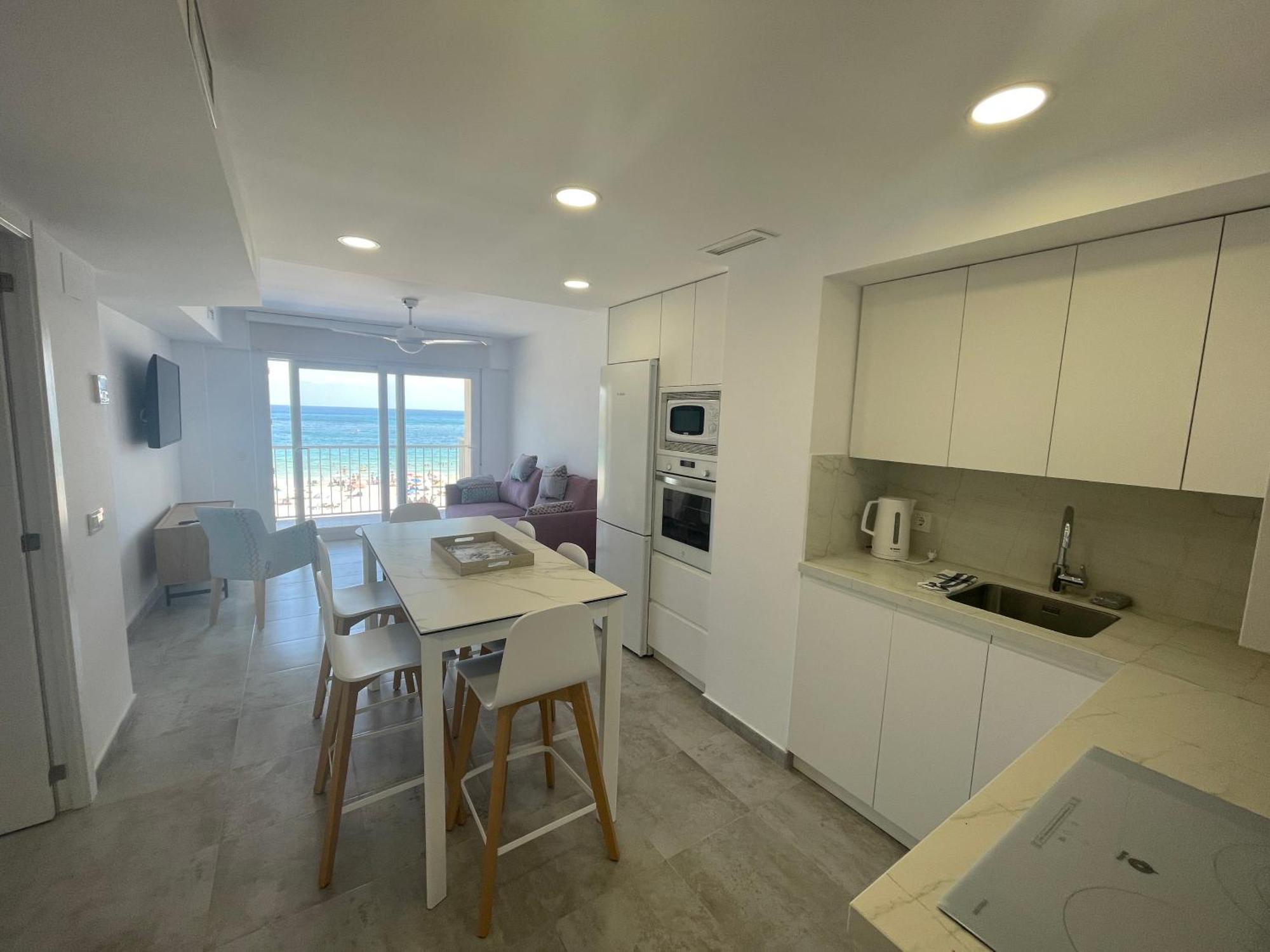 Medi Playa Primera Linea Con Piscina Calpe Luaran gambar